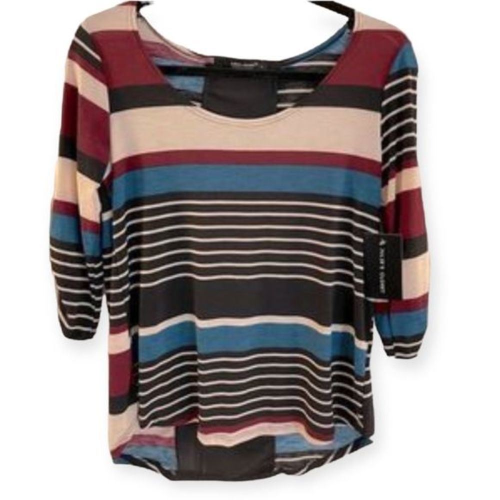 Julie’s Closet Women’s Blouse Size L‎
